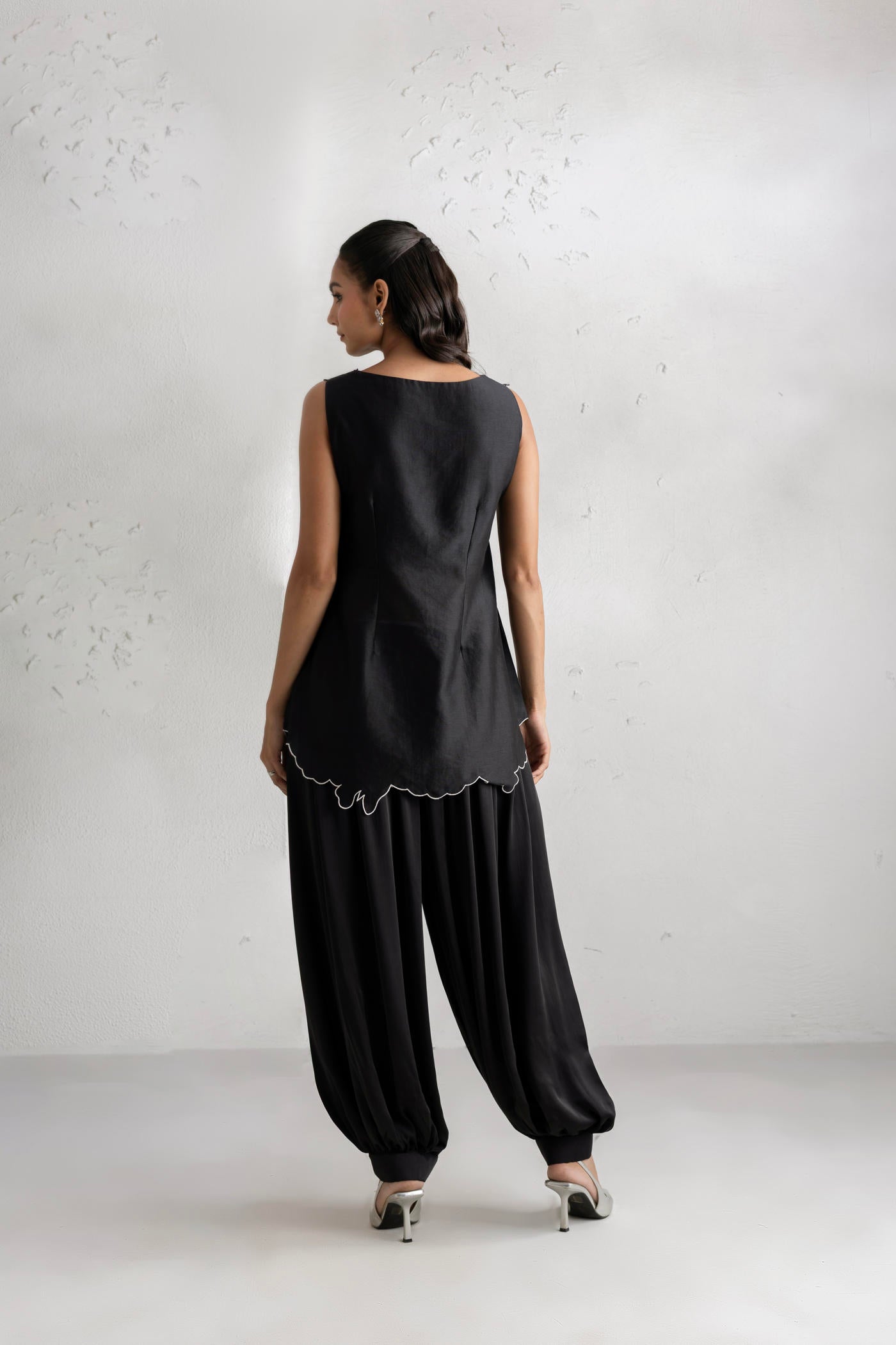 Ruhaani Kurta With Satin Balloon Pants & Dupatta