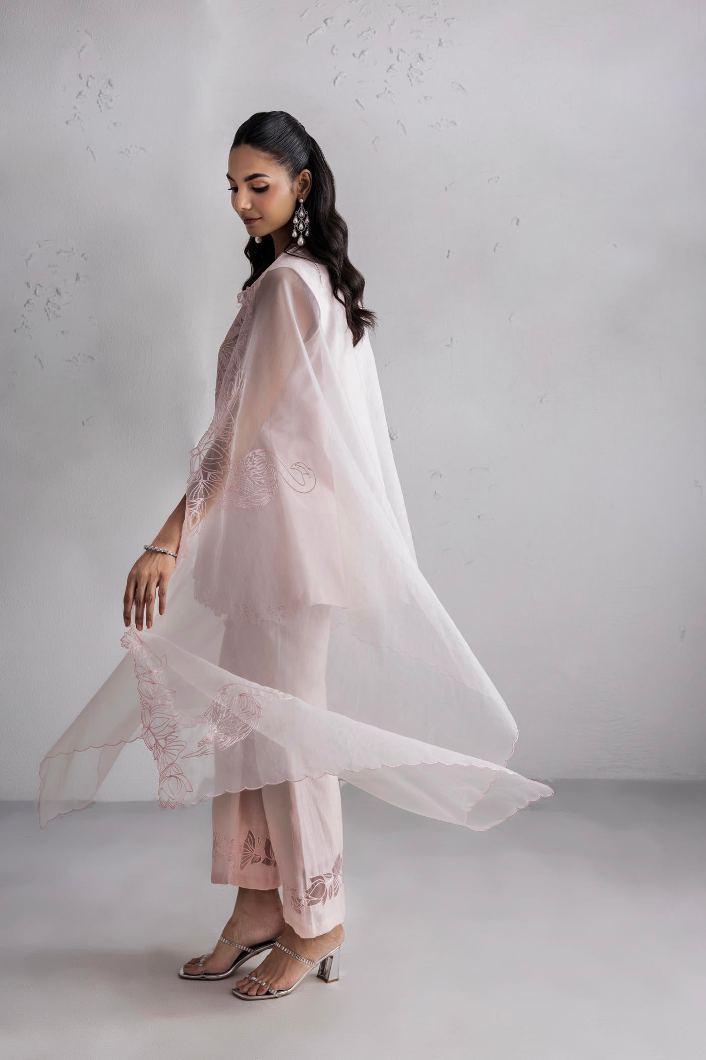 Nargis Kurta With Bell Bottom Salwar & Dupatta