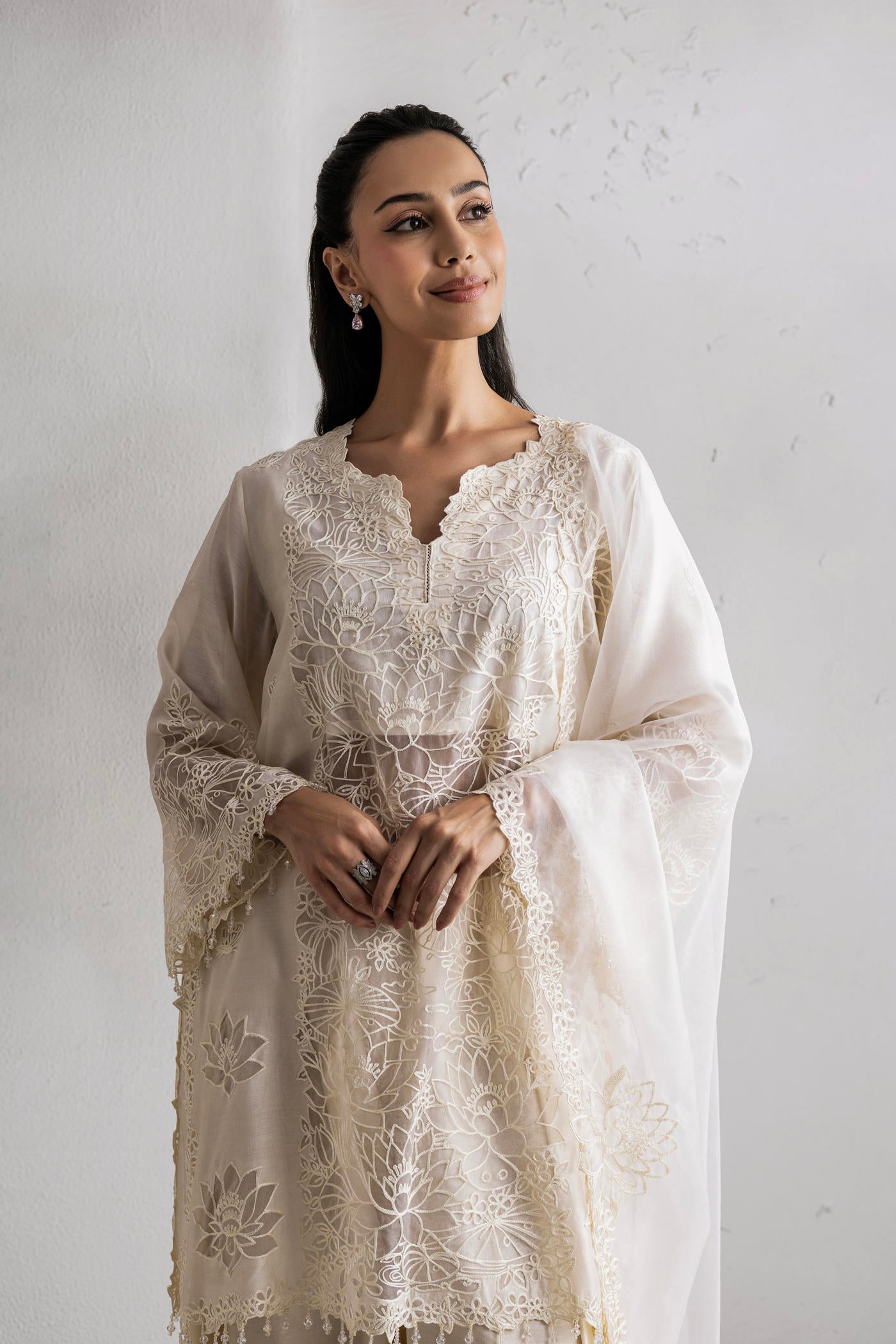Gulrukh Kurta With Farshi Salwar And Dupatta