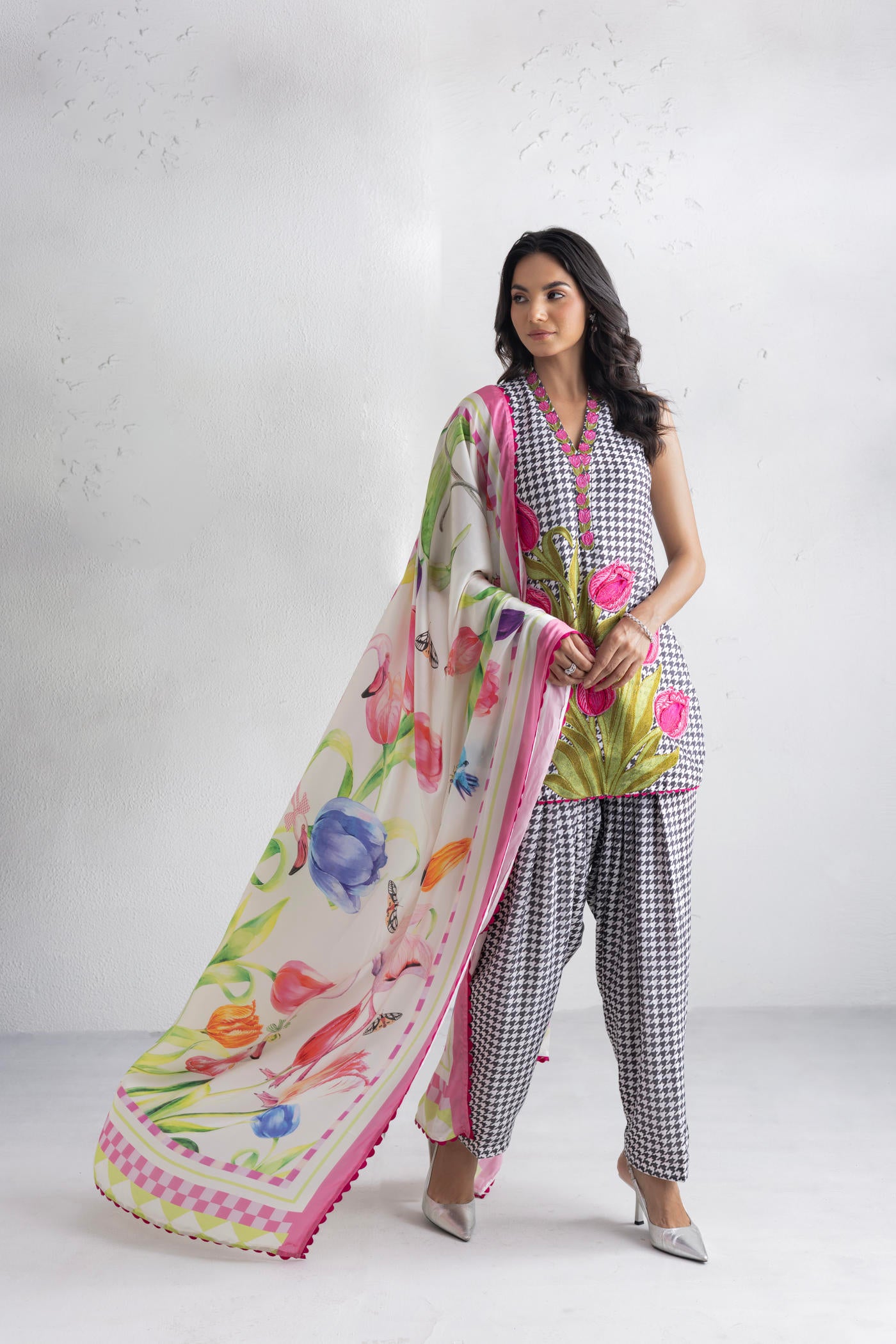 Orion Kurta Set
