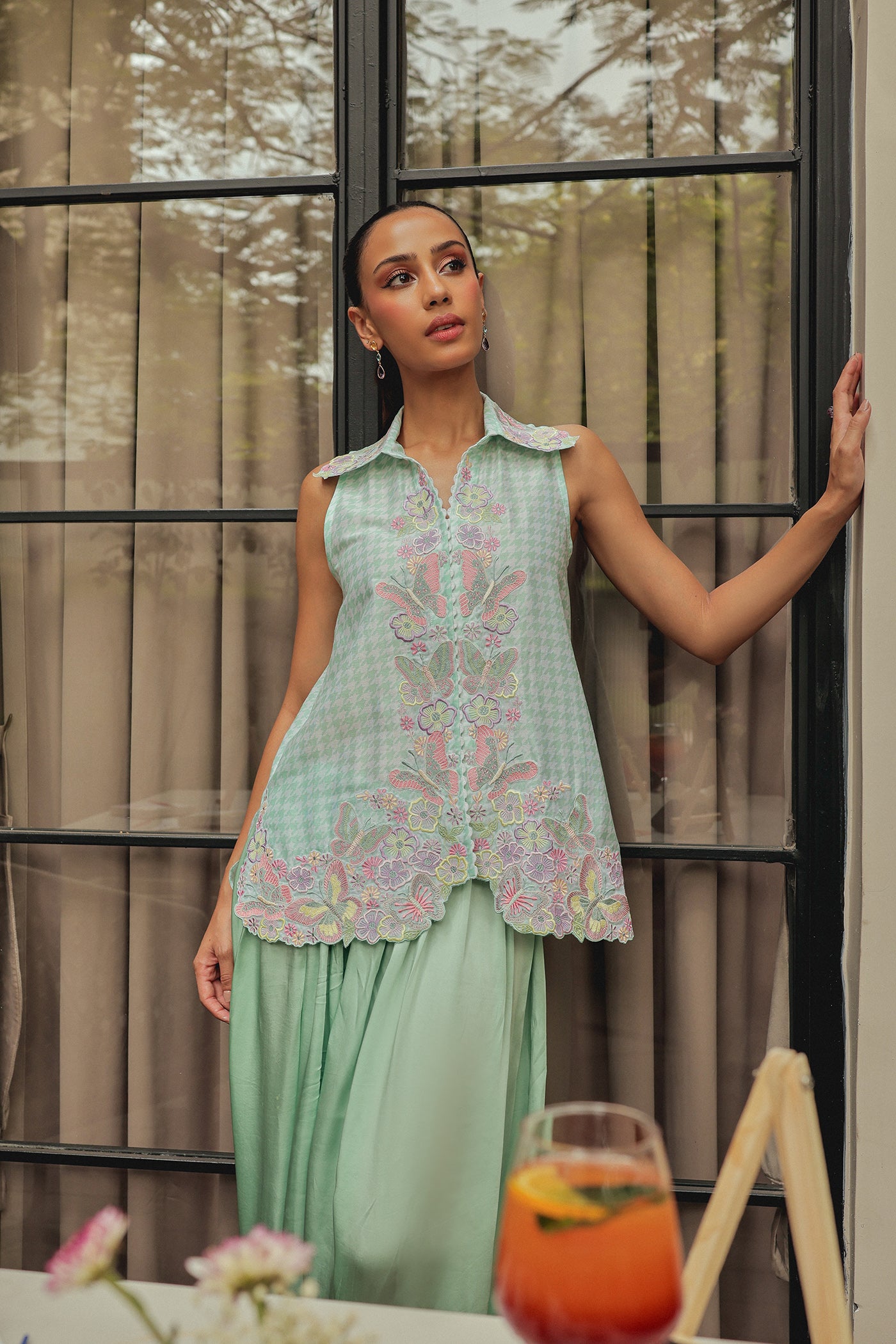 Elara Short Kurta With Baloon Pants