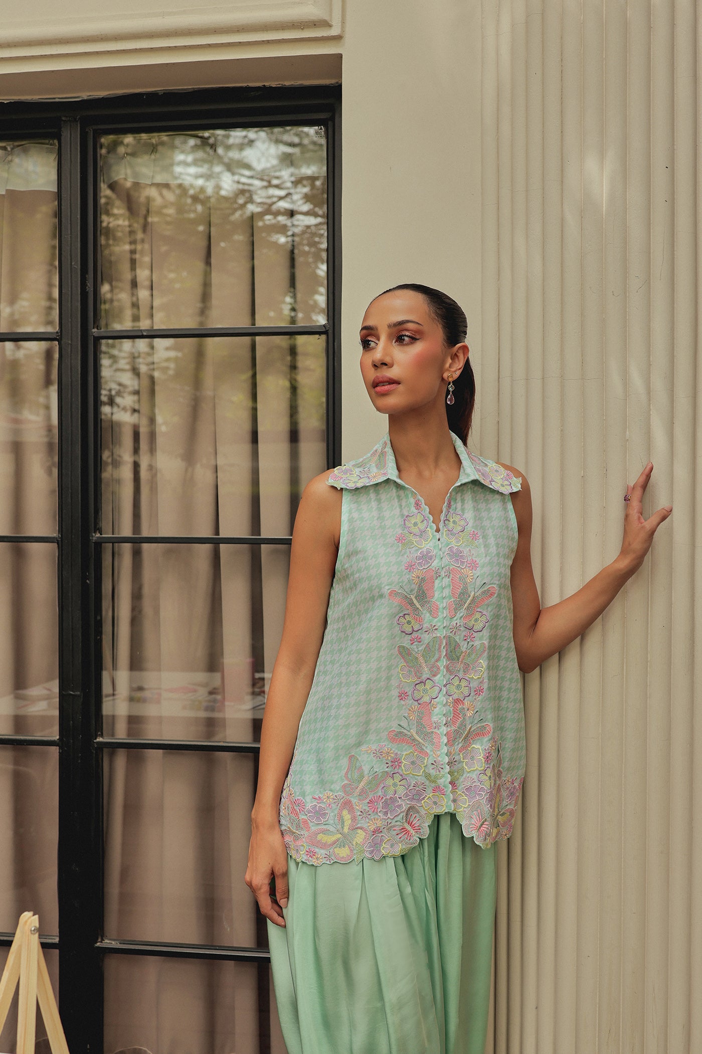 Elara Short Kurta With Baloon Pants