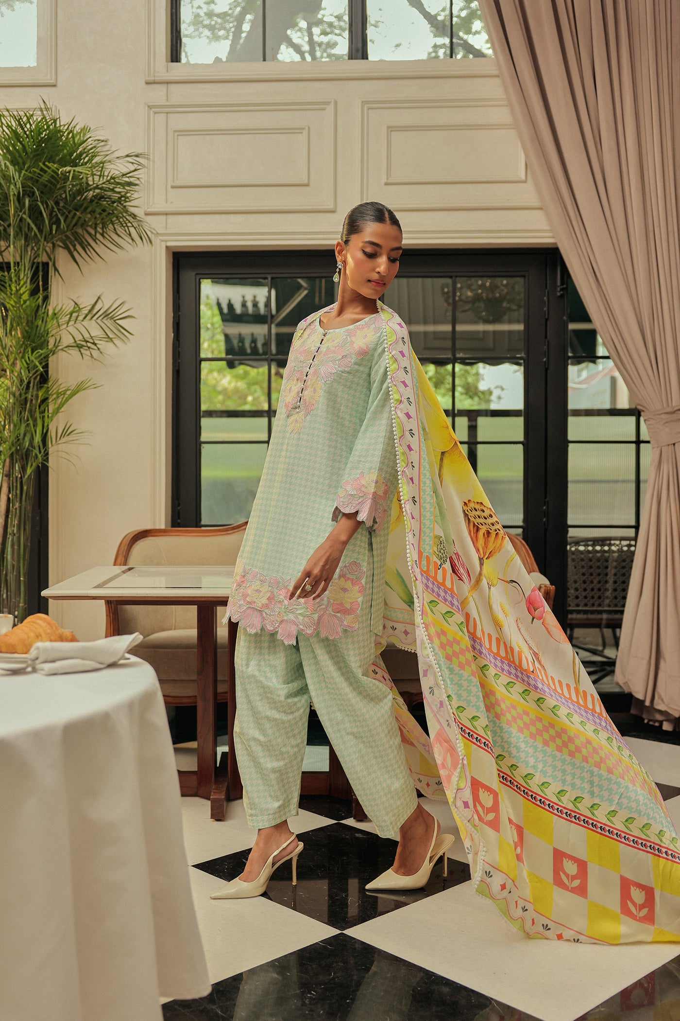 Capella Kurta With Slim Salwar