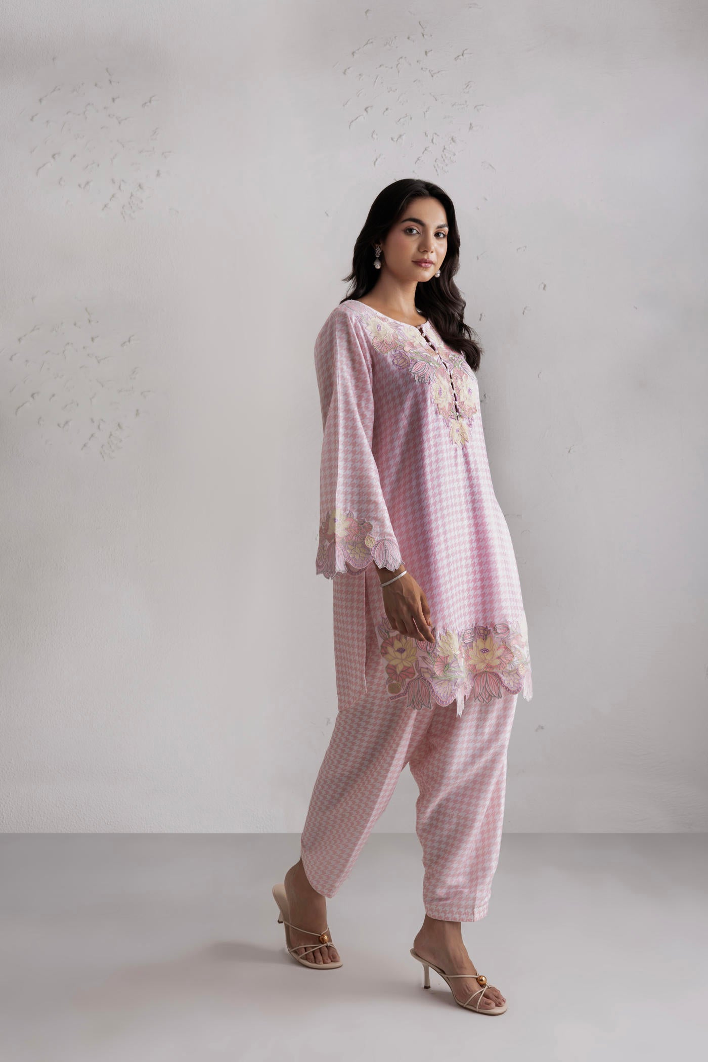 Azalea Kurta Set With Salwar