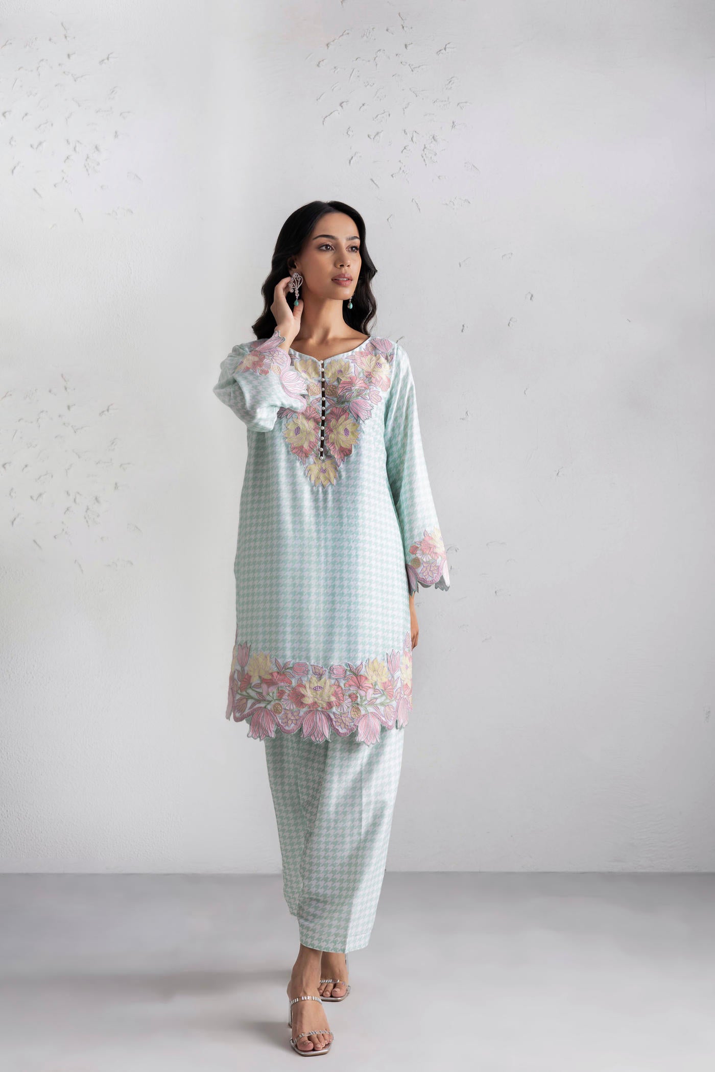 Capella Kurta With Slim Salwar