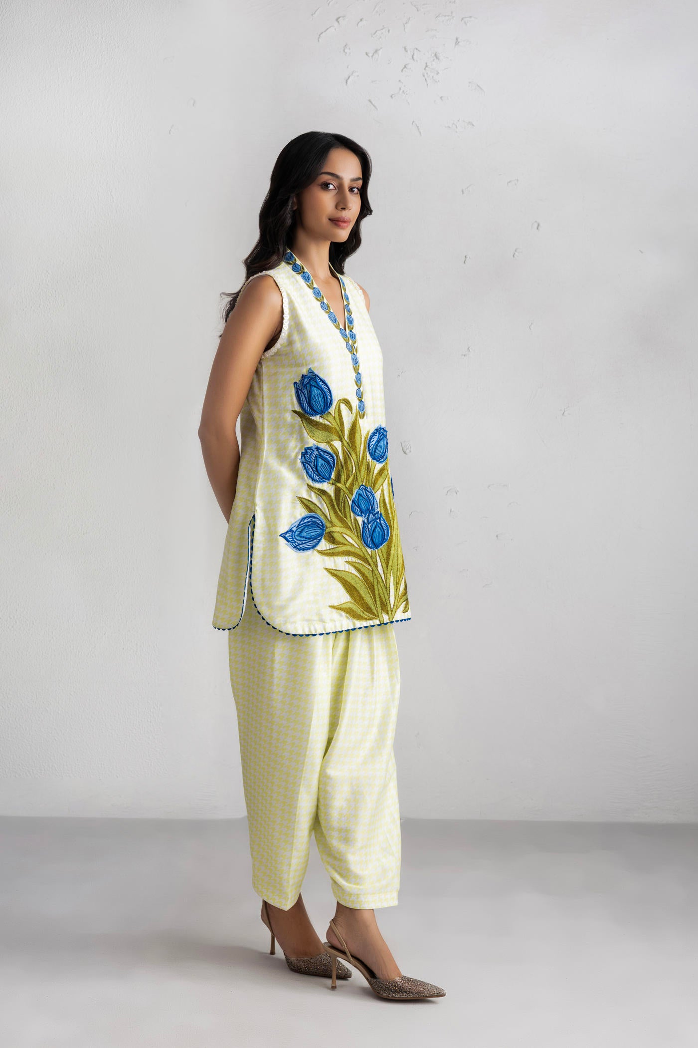 Aurora Kurta And Salwar