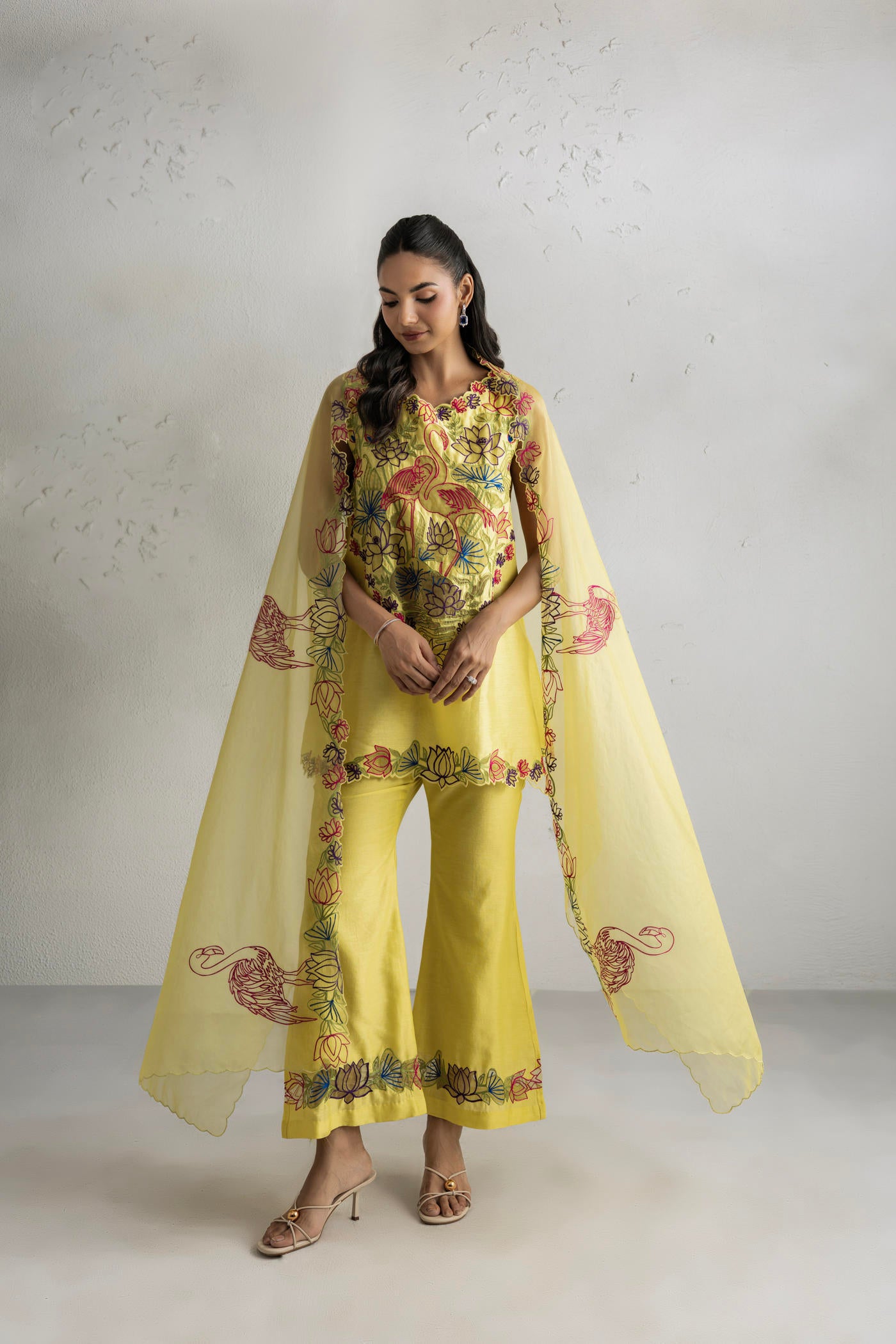 Gulbahar Kurta With Bell Bottom Pants And Dupatta