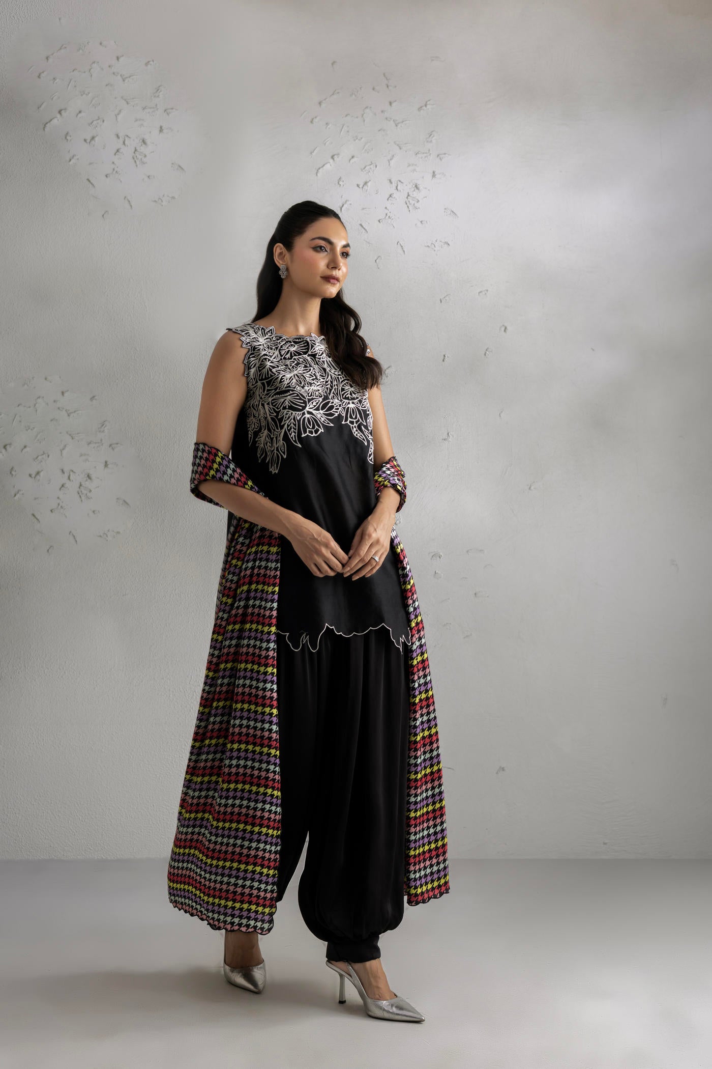 Ruhaani Kurta With Satin Balloon Pants & Dupatta