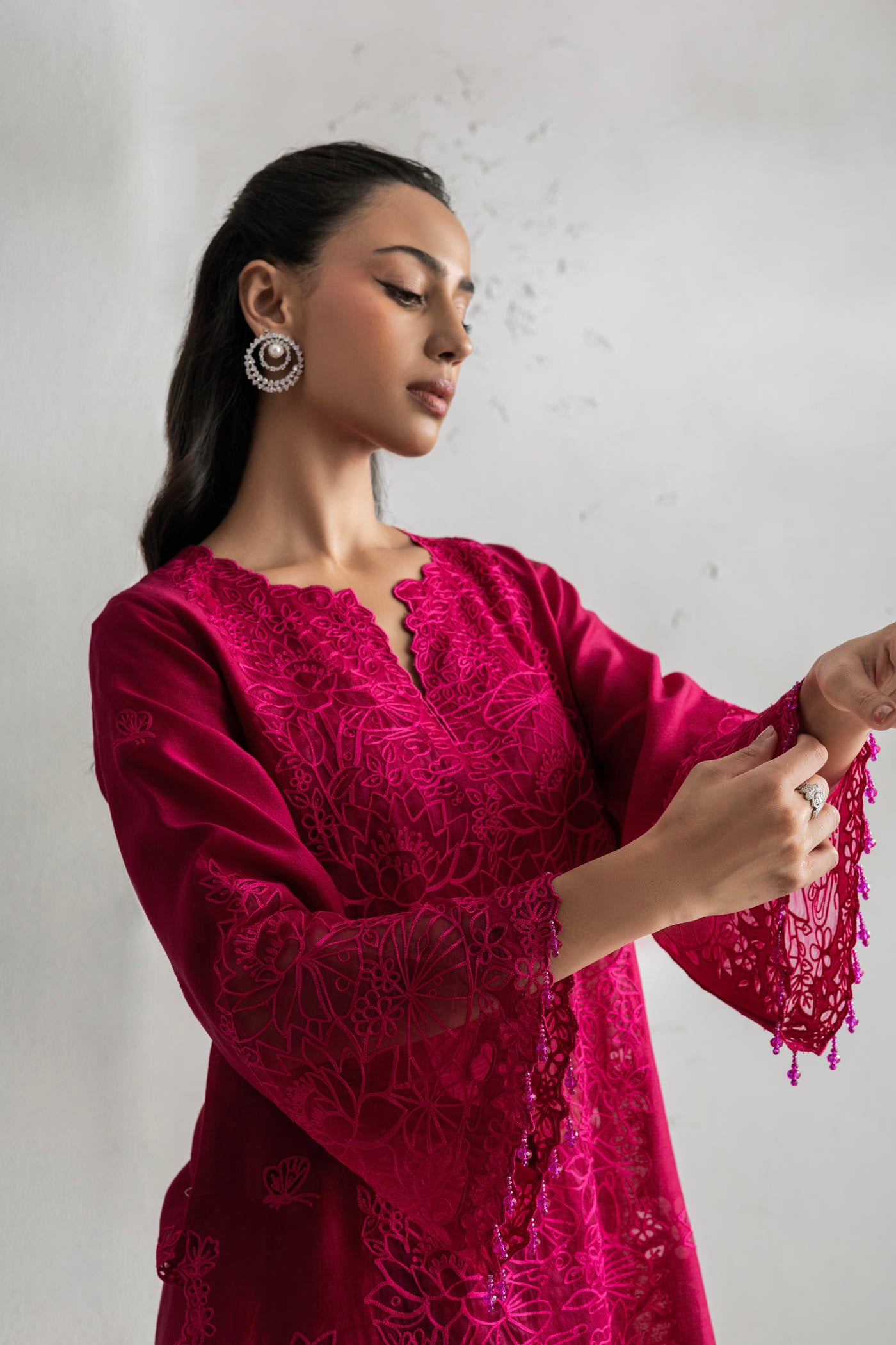 Noor Kurta Set With Farshi Salwar & Dupatta