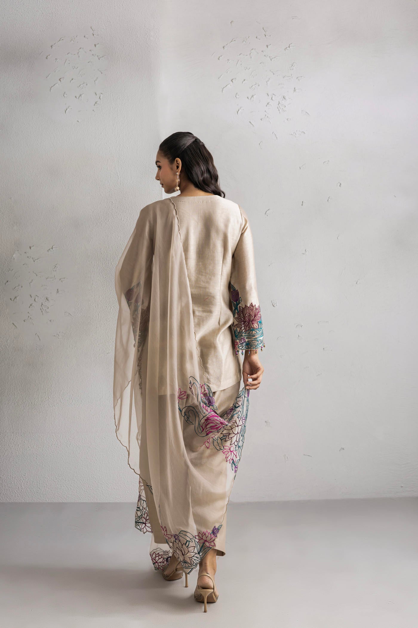 Gul Kurta Set With Farshi Salwar
