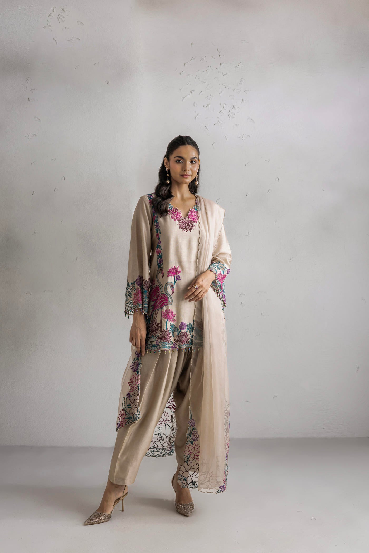 Gul Kurta Set With Farshi Salwar