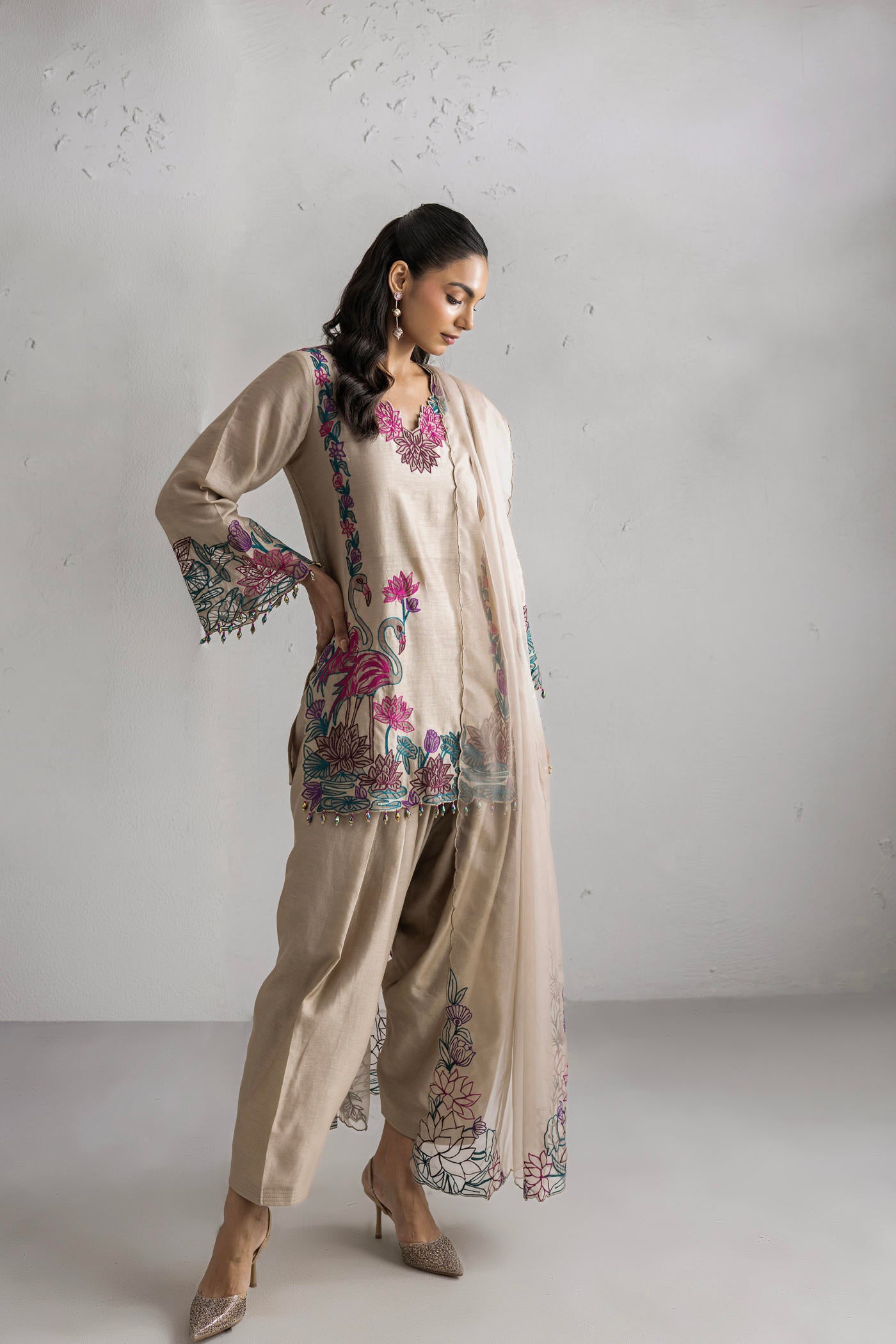 Gul Kurta Set With Farshi Salwar
