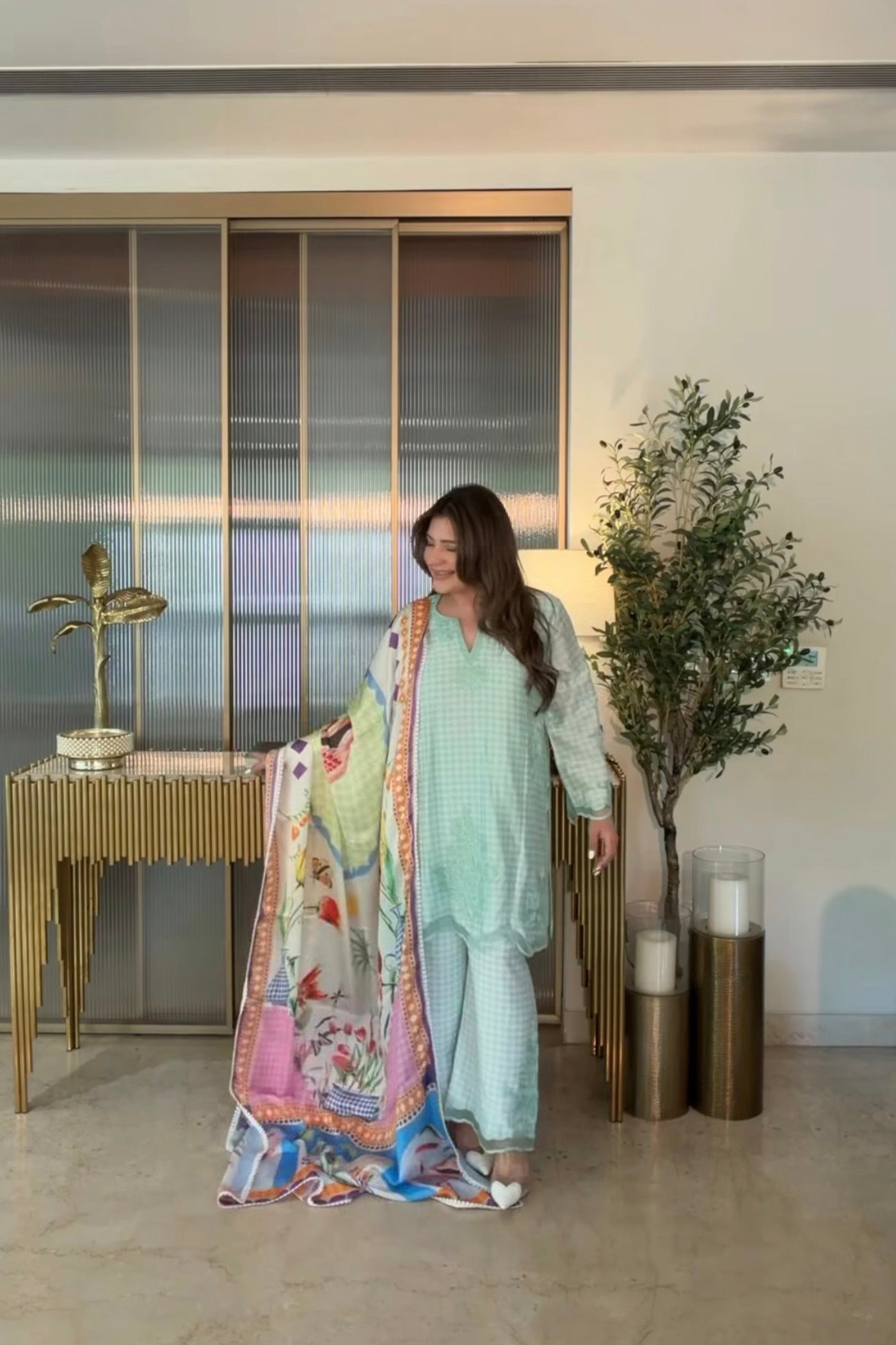 Mehgna Pahwa In Mira Kurta With Straight Pants