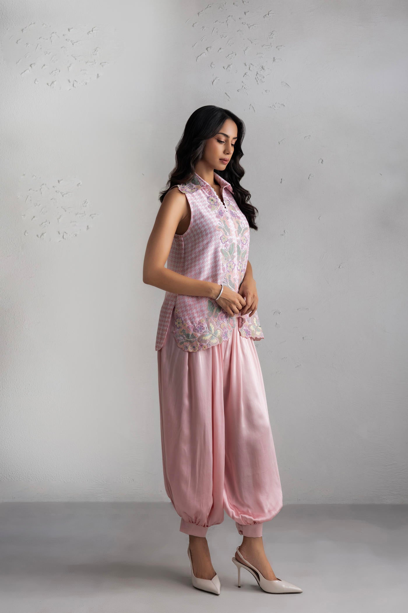 Primrose Short Kurta With Satin Baloon Pants