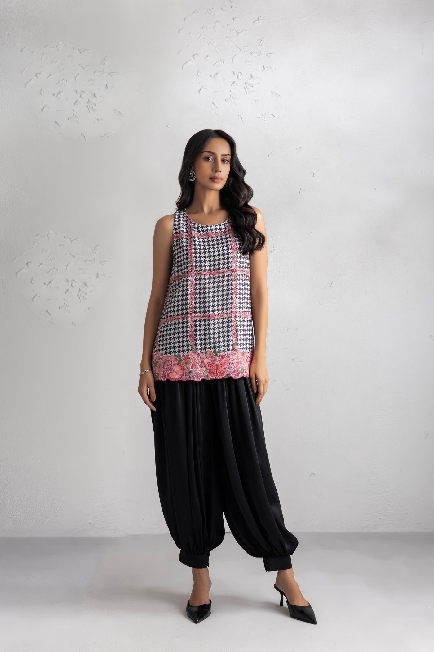 Noir Short Kurta With Satin Balloon Pants