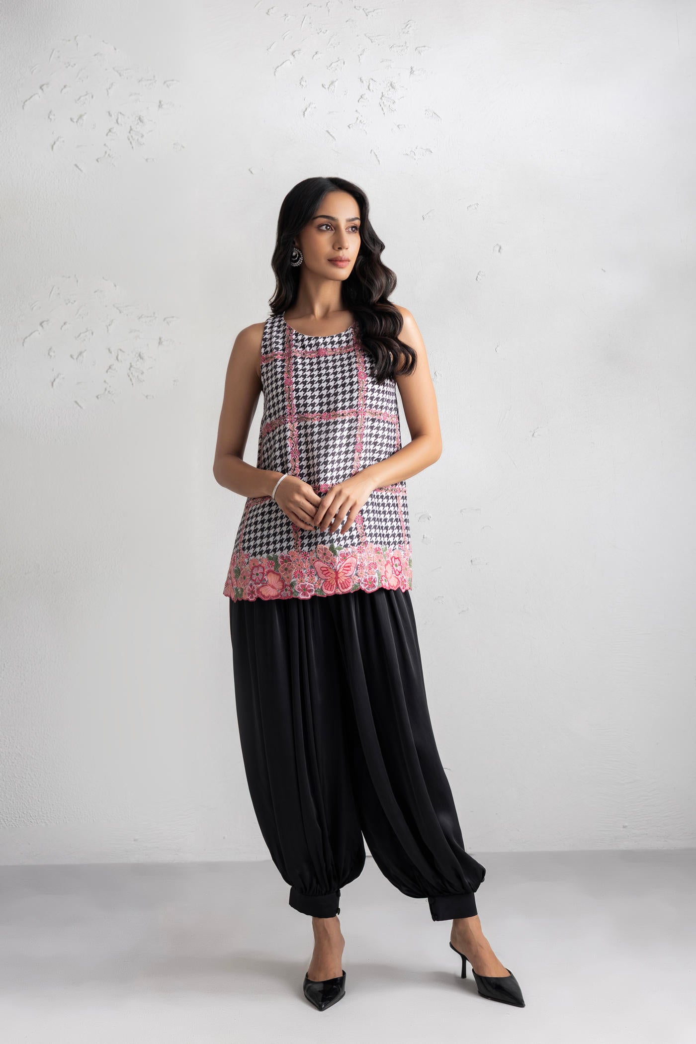 Noir Short Kurta With Satin Balloon Pants